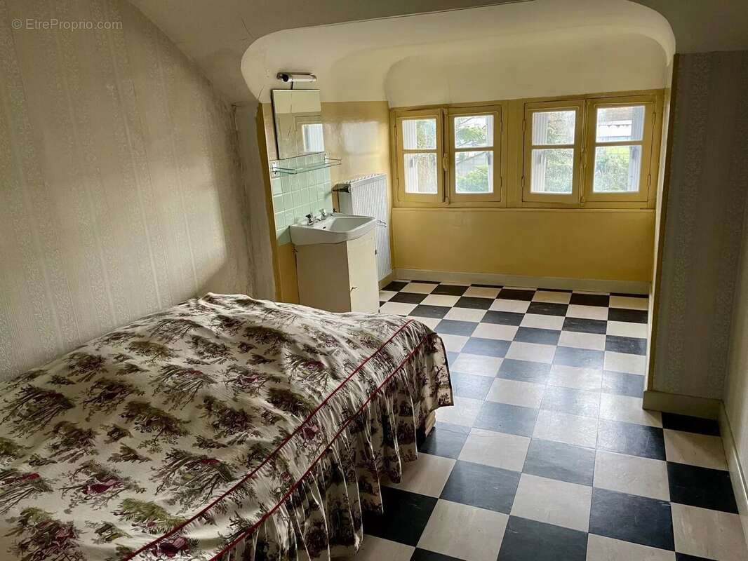 Maison à CHATEAUROUX