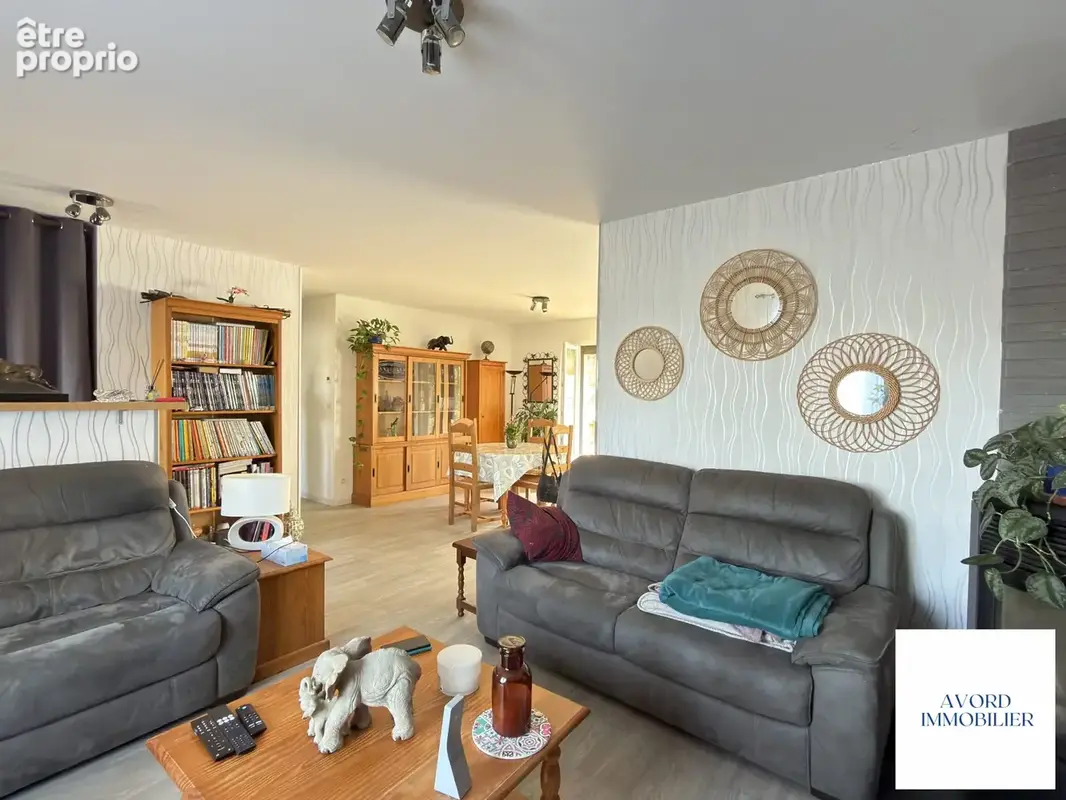 Maison 1 pièce 87 m² à vendre à Avord (18520) - photo 4