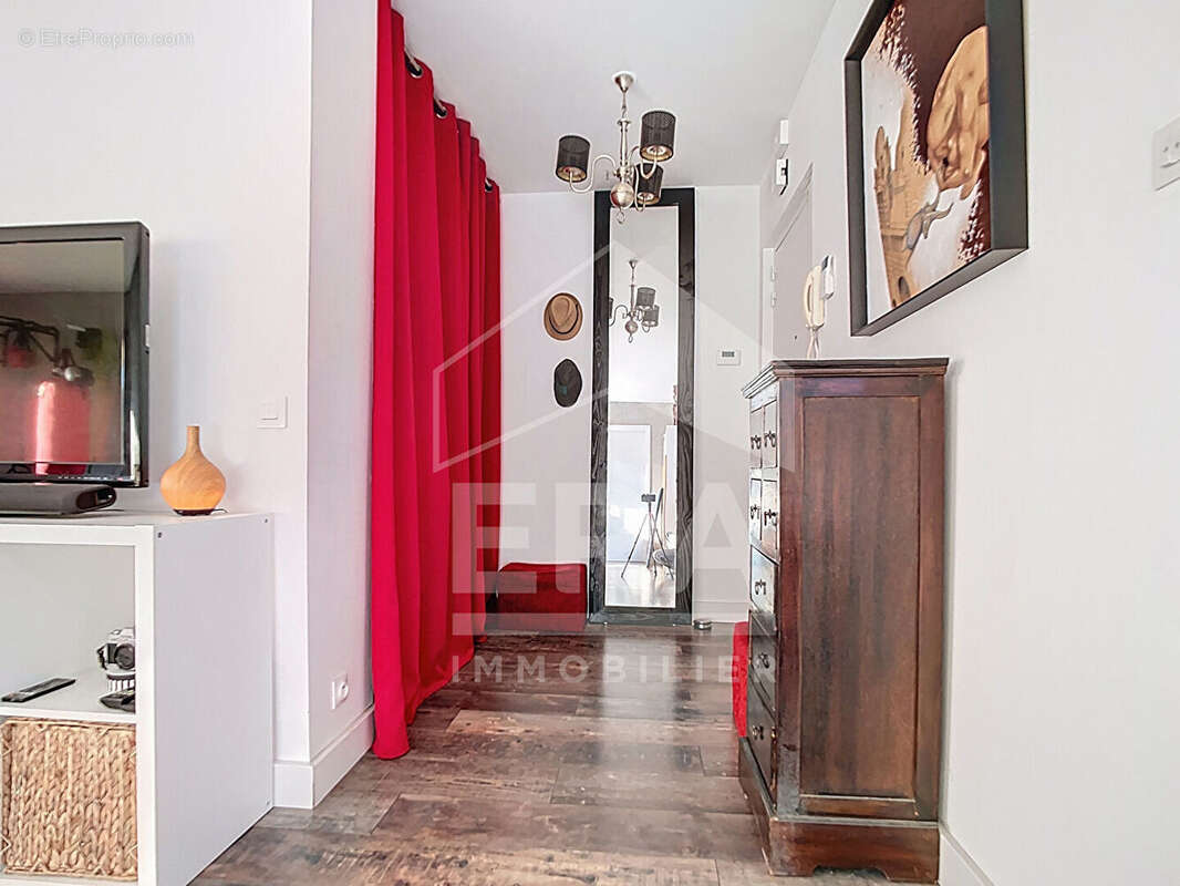 Appartement à MARSEILLE-8E