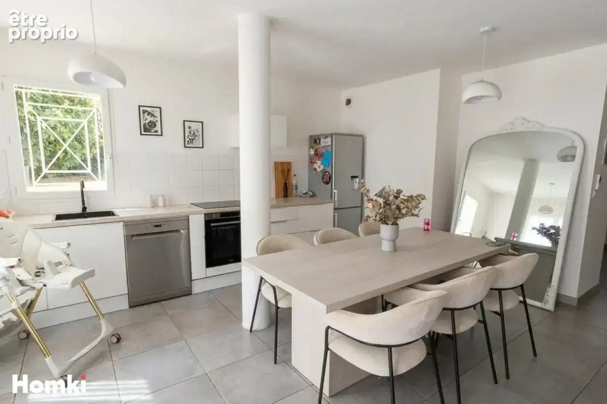 Propriété familiale T11 de 306.89 m² - photo 8