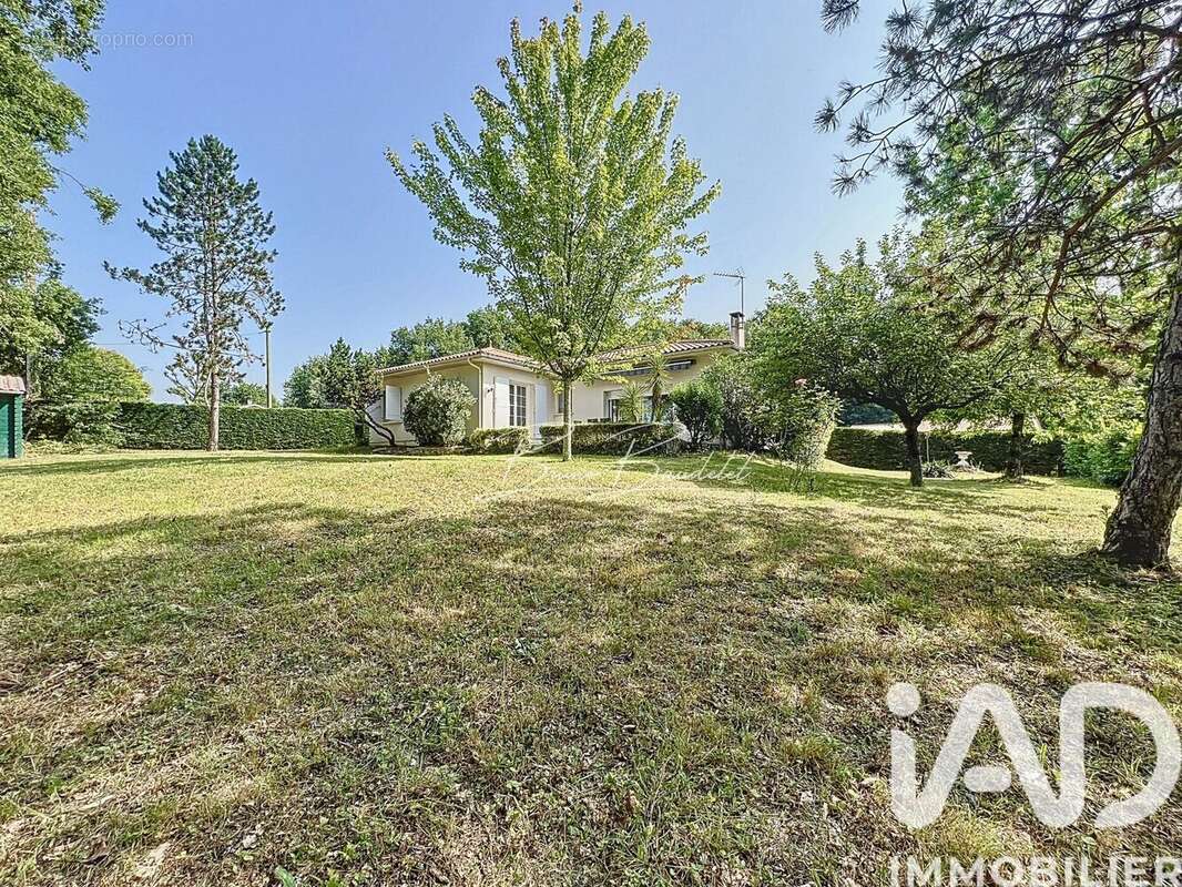 Photo 2 - Maison à BONNETAN