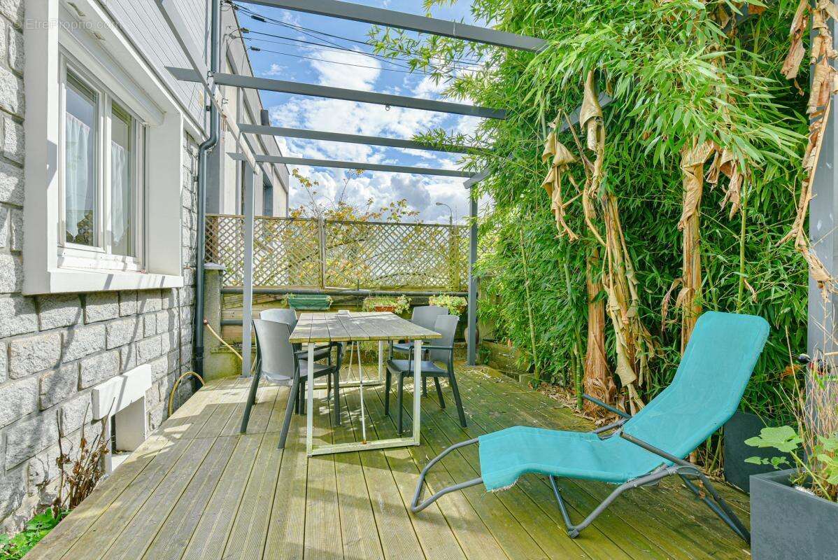 Maison 118 m² à Limoges  - photo 2