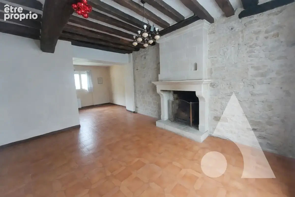 Vieux CREPY au pied des commerces - jardin - 4 chambres - photo 2