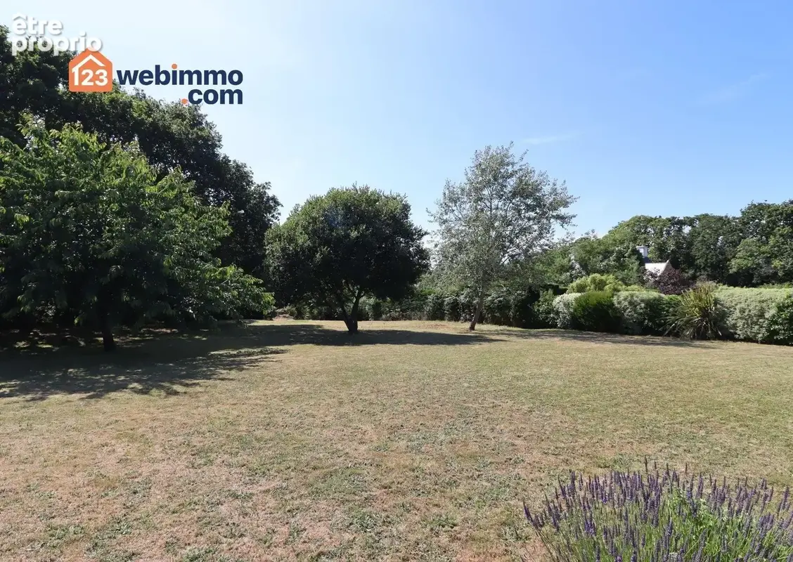 Terrain 1 091 m² à vendre à Tredrez-Locquemeau (22300) - photo 2