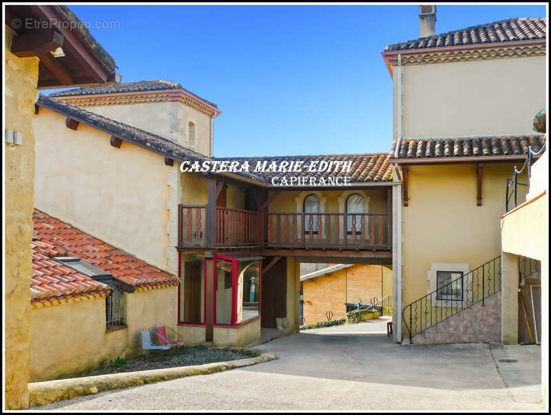 Maison à MIRANDE