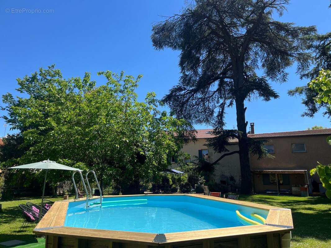 Maison à ROMANS-SUR-ISERE