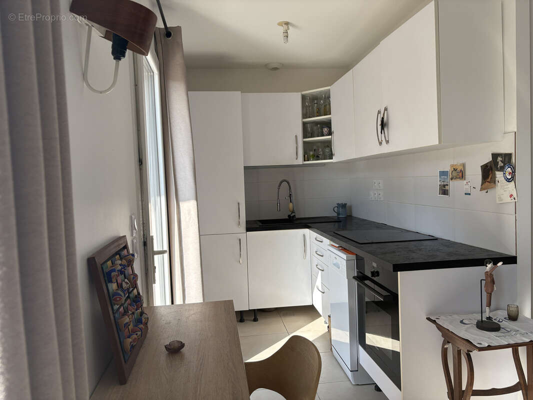 Appartement à SAINT-CYR-SUR-MER