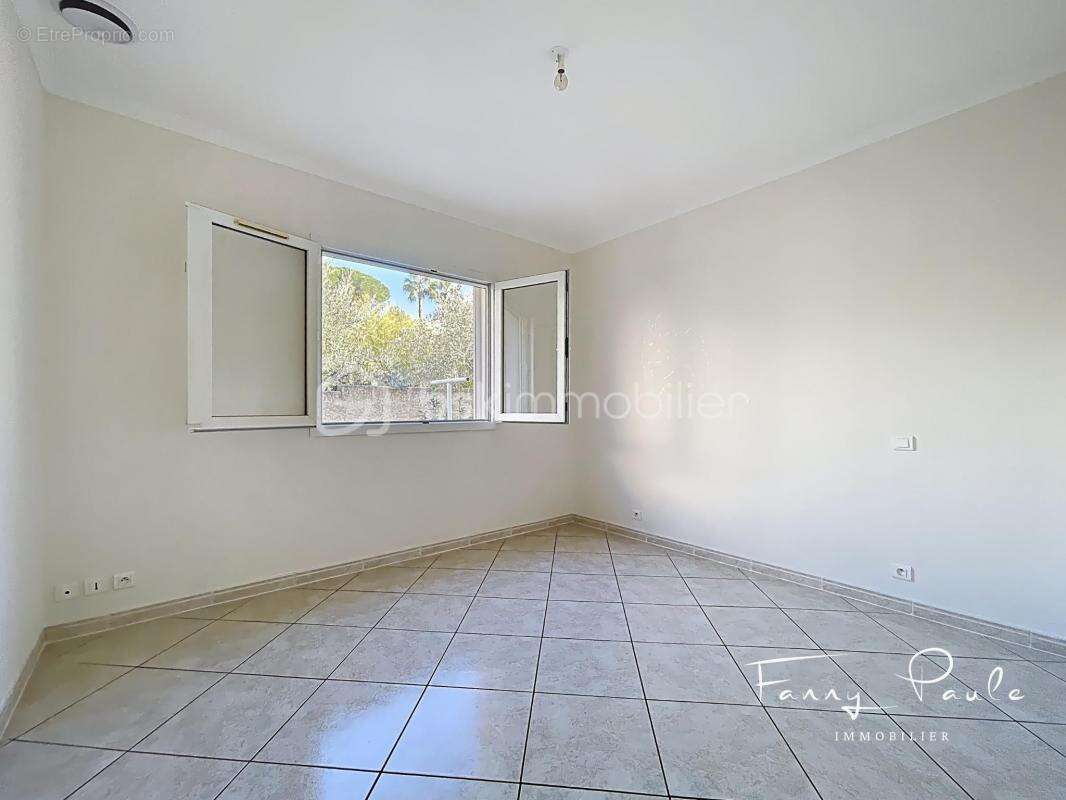 Maison à THEZAN-LES-BEZIERS