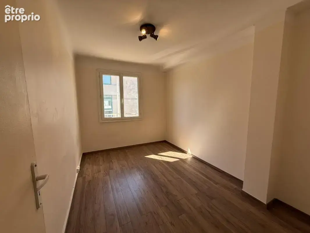 Marseille 5e / Conception – T4 avec balcon – Idéal RP ou investissement colocation - photo 8