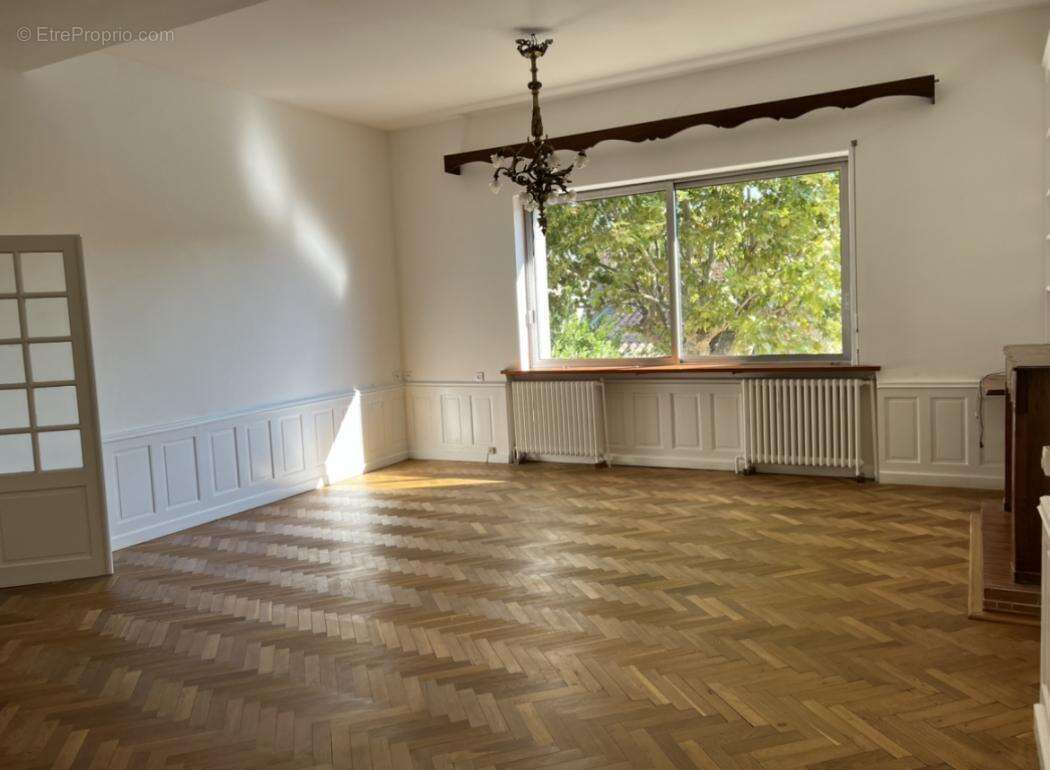 Maison à SAINT-GILLES