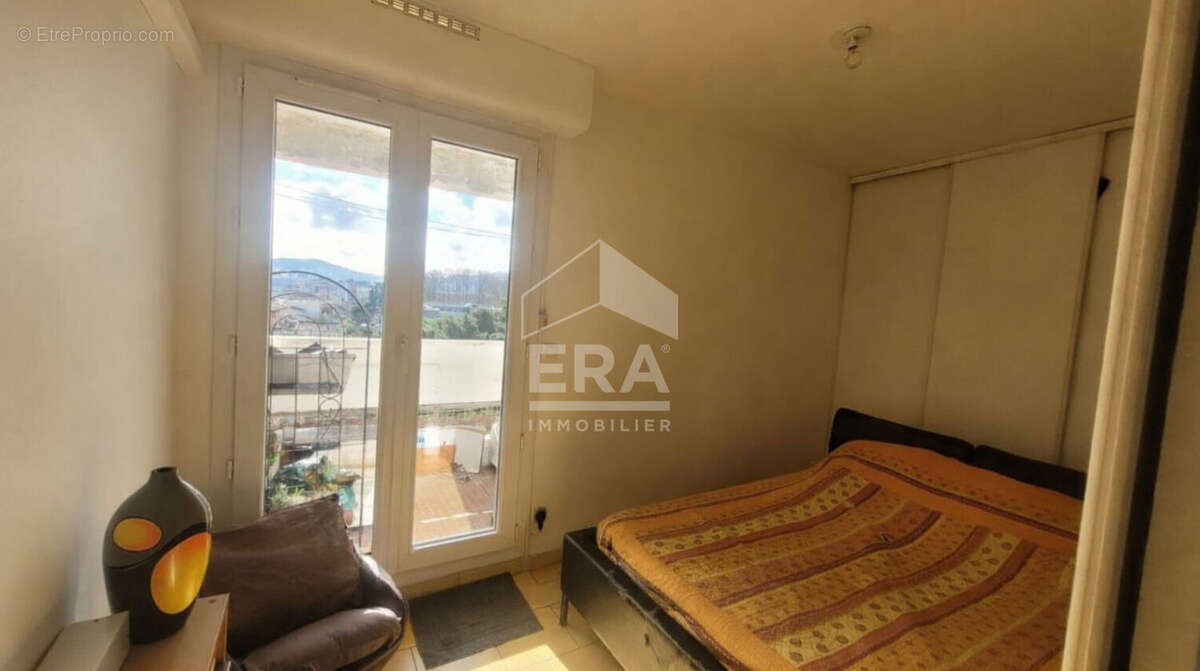 Appartement à MARSEILLE-10E