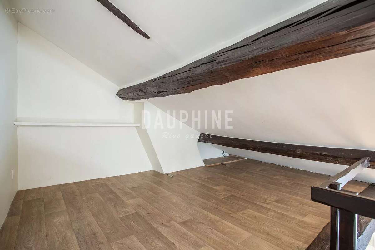Appartement à PARIS-6E