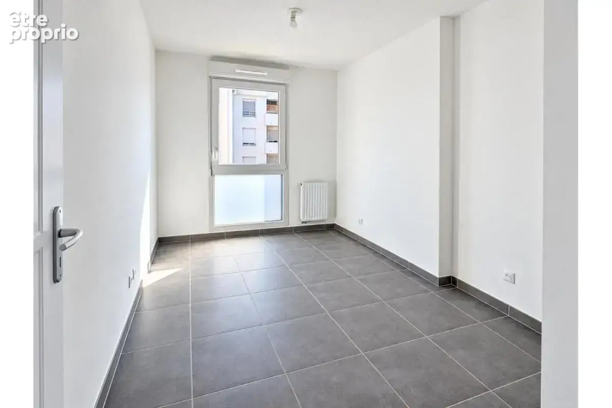 Appartement T3 de 64m² à Seyne-sur-Mer - photo 7