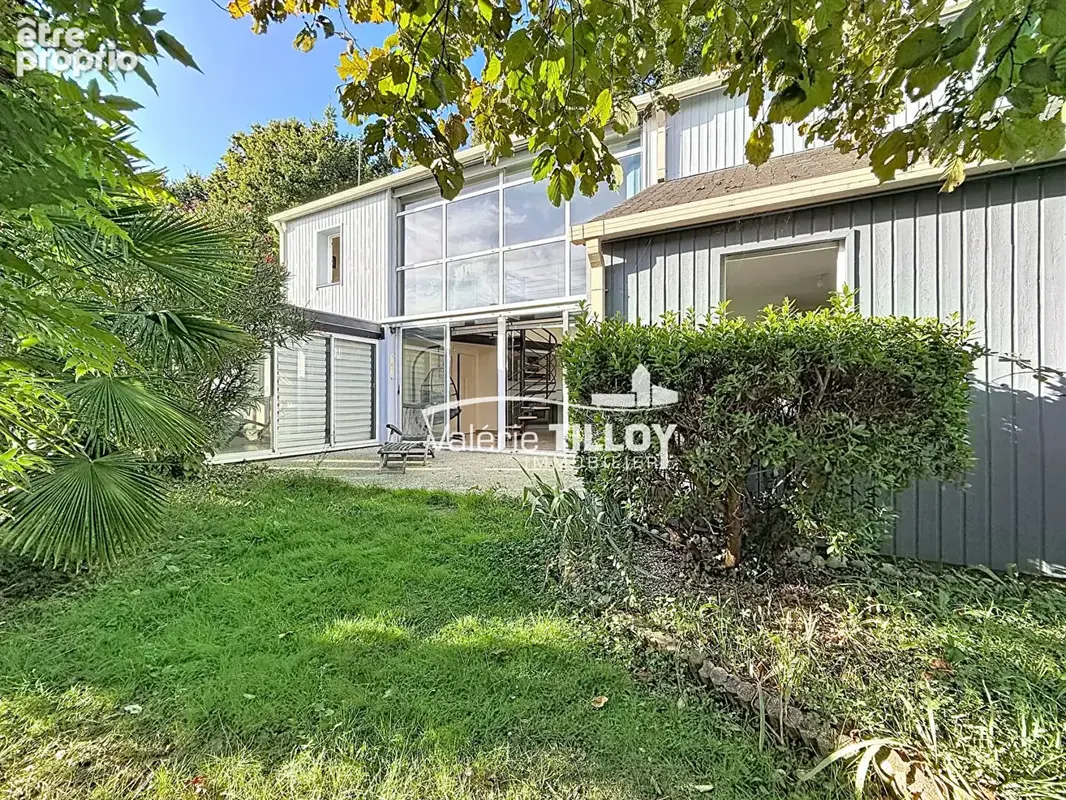 Photo Maison à Chartres-De-Bretagne au prix de 320 850€
