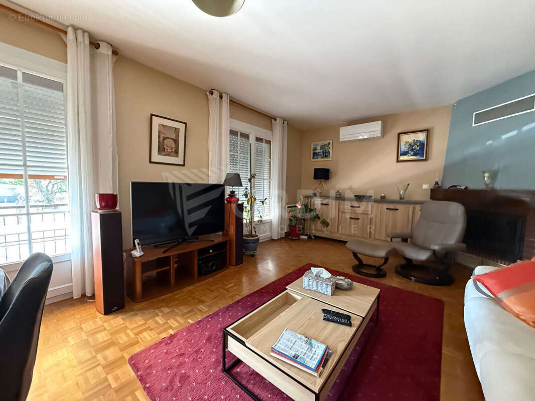 Maison à NEUVY-SUR-LOIRE