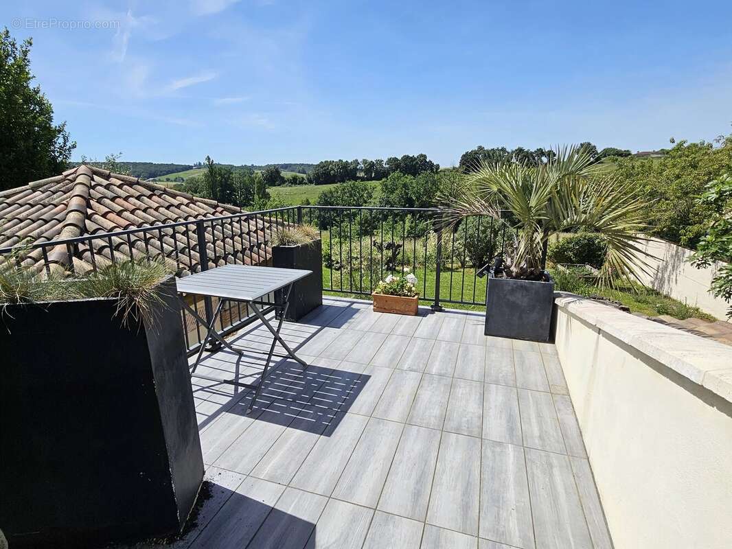 Maison à DURAS
