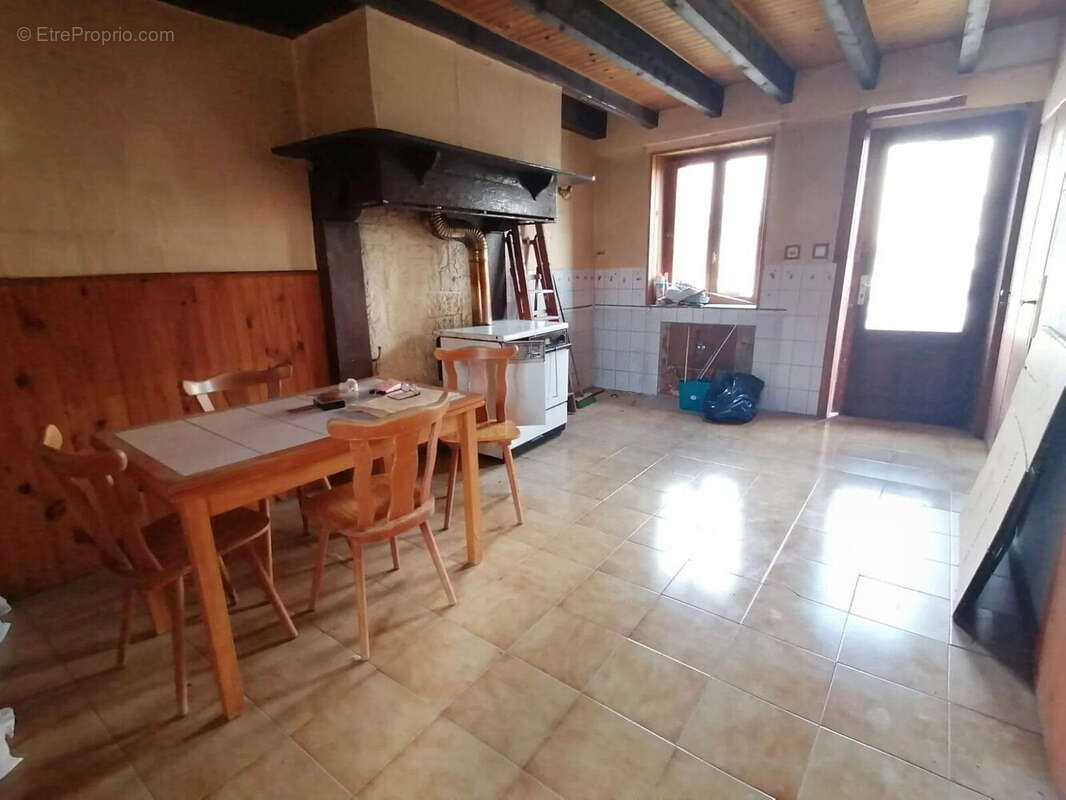 Maison à SAINT-MAURICE-LA-SOUTERRAINE