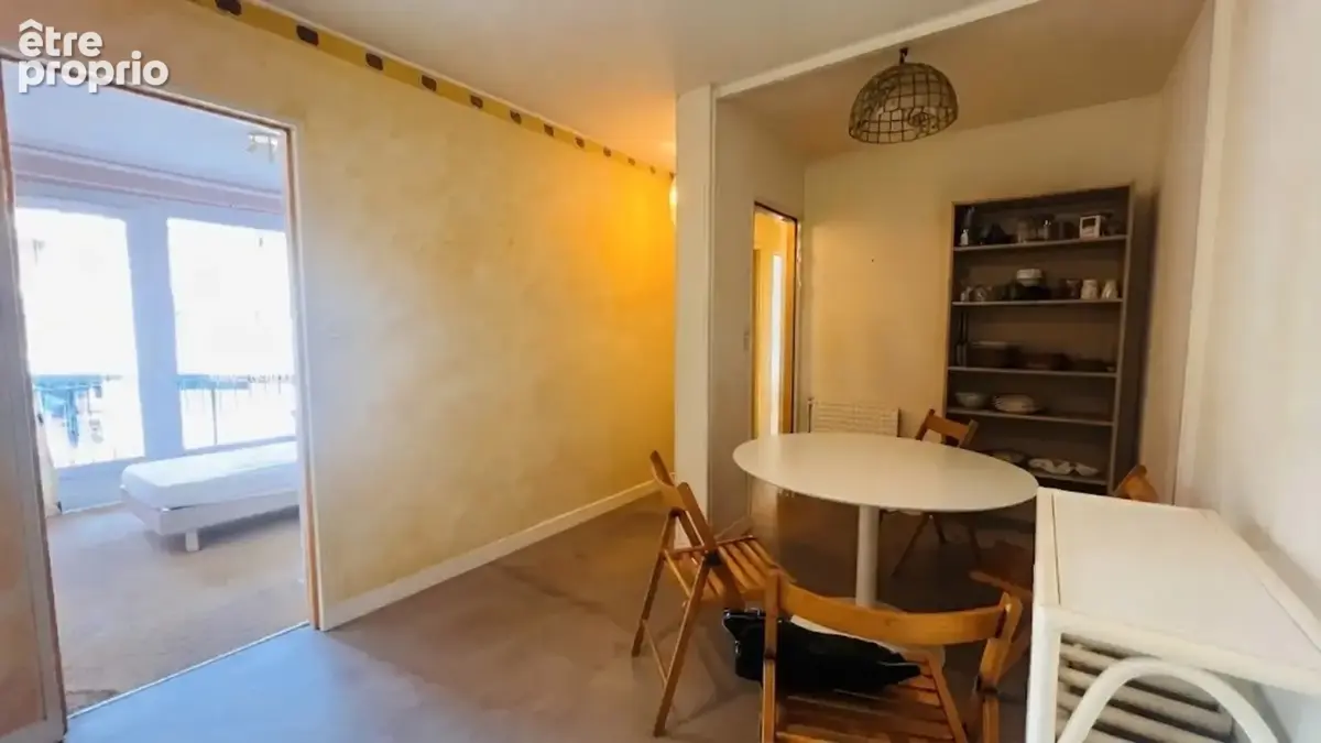 Finistère (29) – À vendre à Quimper hyper-centre, appartement T4 de 80 m² habitable  - Cave - Possibilité - photo 2