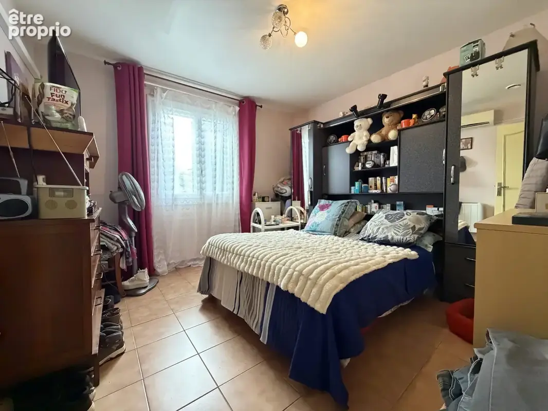 Chambre 1. Laurent BERGER mandataire immobilier