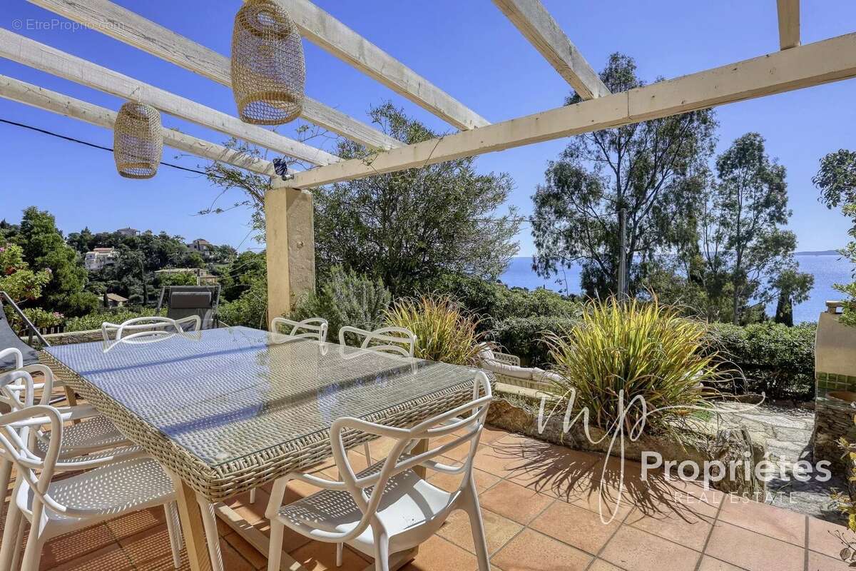 Maison à RAYOL-CANADEL-SUR-MER