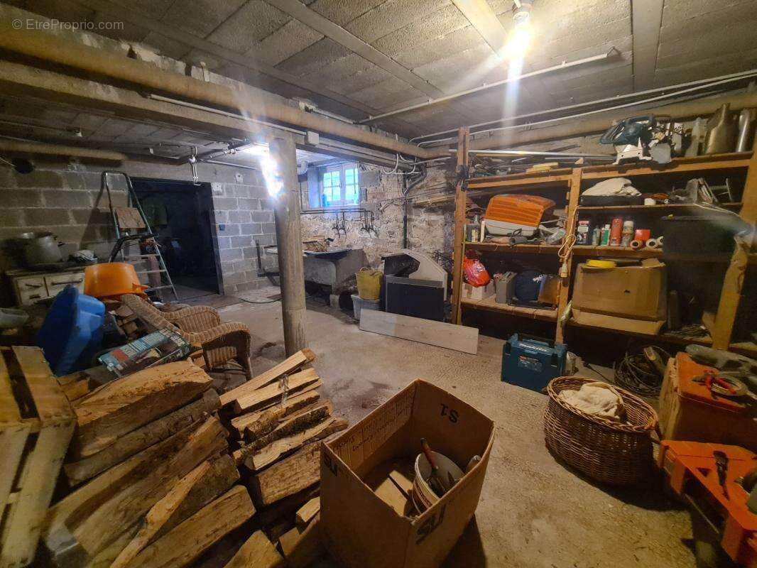 Maison de plain-pied, 5 pièces avec sous-sol total et terrain de 1 134 m² – Châteauneuf-la-Forêt - photo 16