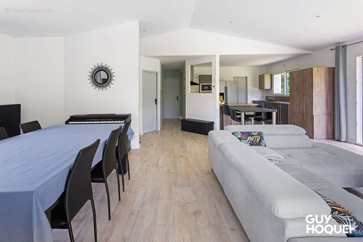 Maison à VIGNEUX-DE-BRETAGNE