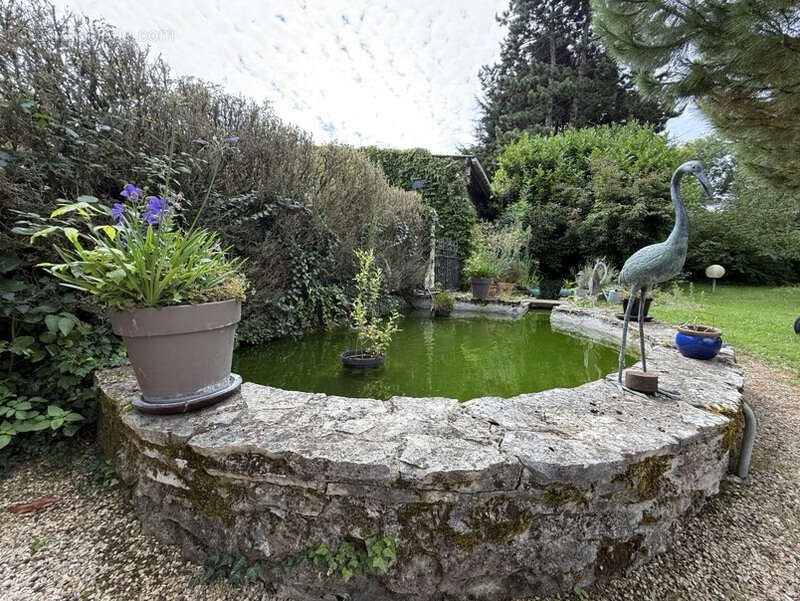 Maison 276 m² à Pontpoint  - photo 8