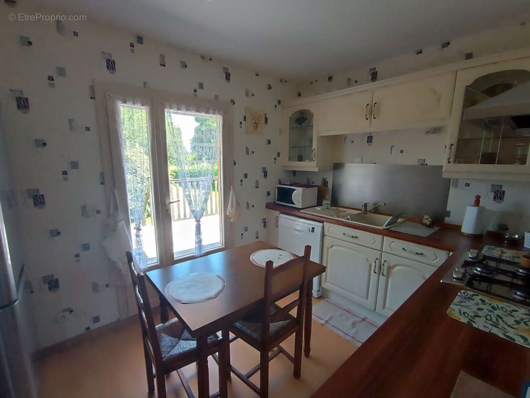 Maison à BLANZAC