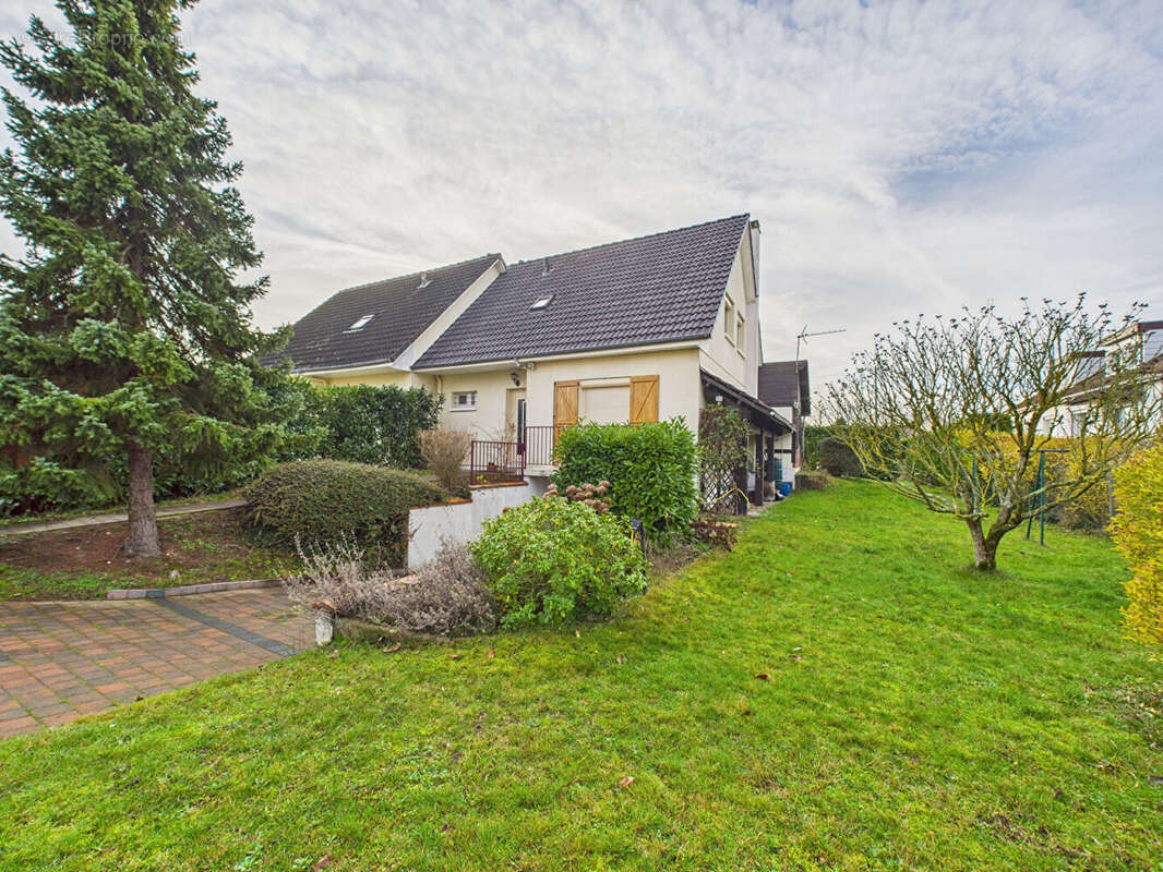 Maison à SAINT-AUBIN-LES-ELBEUF