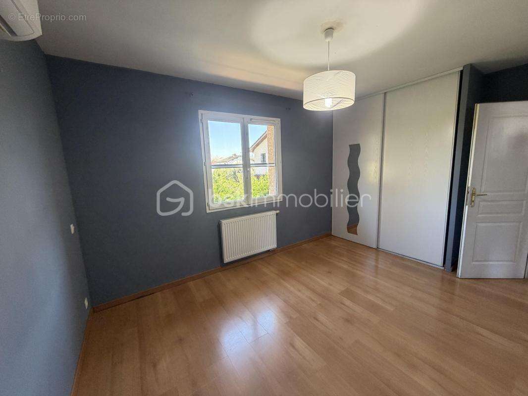 Maison à LA VERPILLIERE