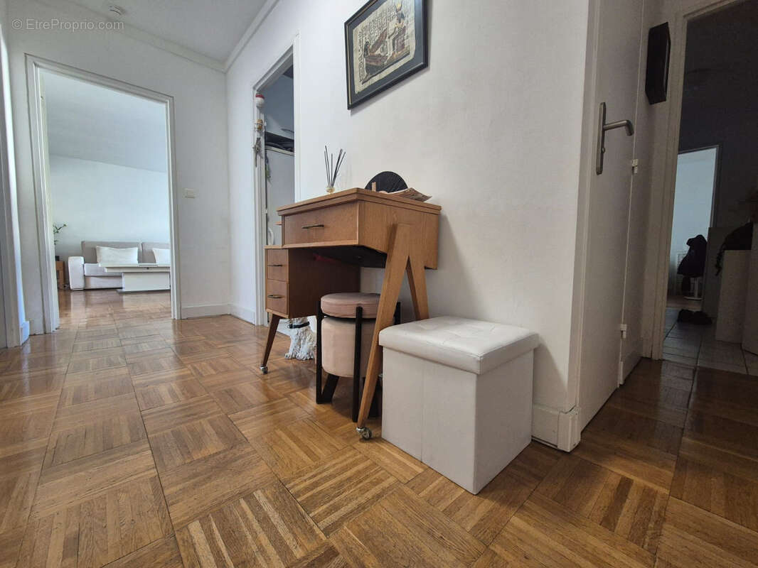 Appartement à BAGNEUX