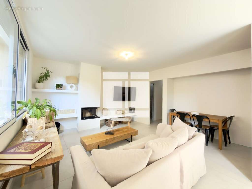 Maison à SANTA-MARIA-SICHE