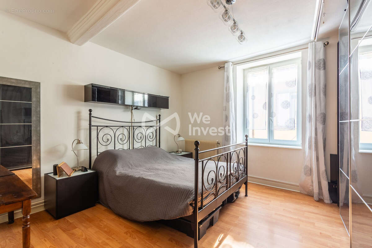 Maison 182 m² à Vernaison  - photo 9