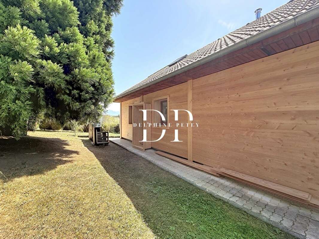 Maison à vendre 4 pièces de 122 m2 LUCINGES (74) - photo 7