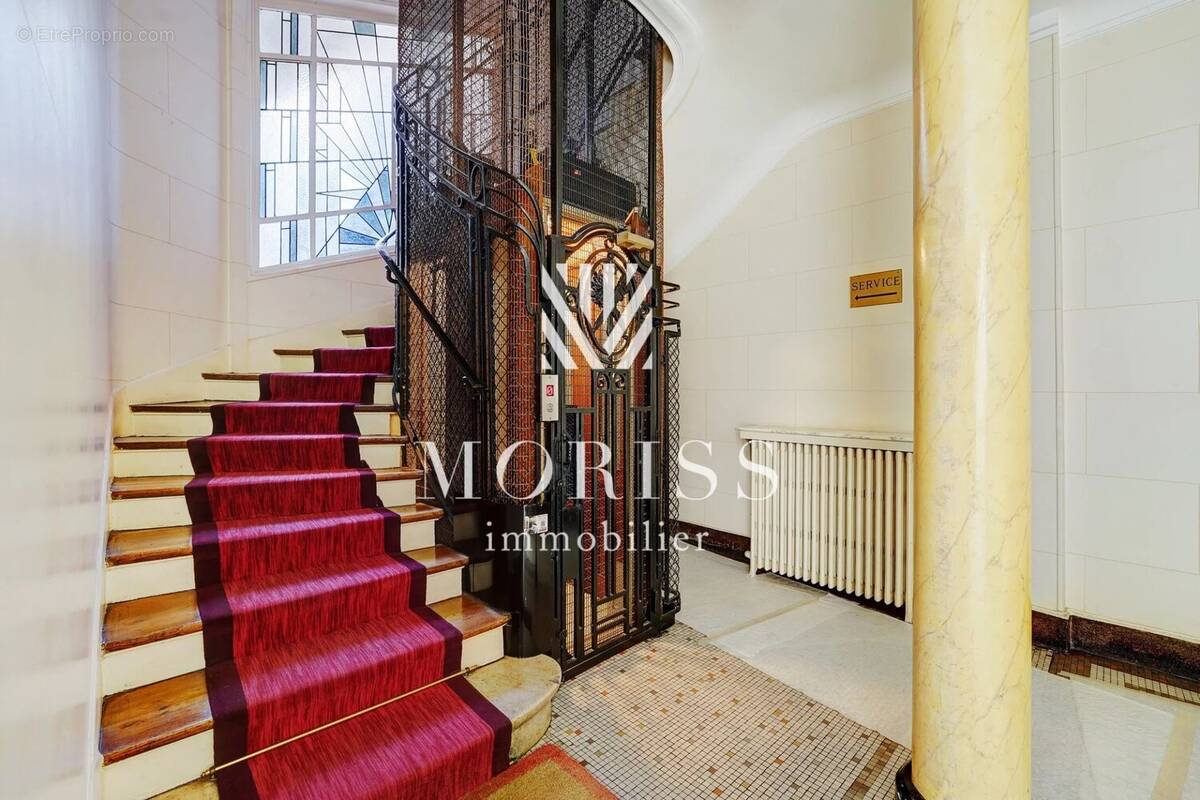 Appartement à PARIS-11E