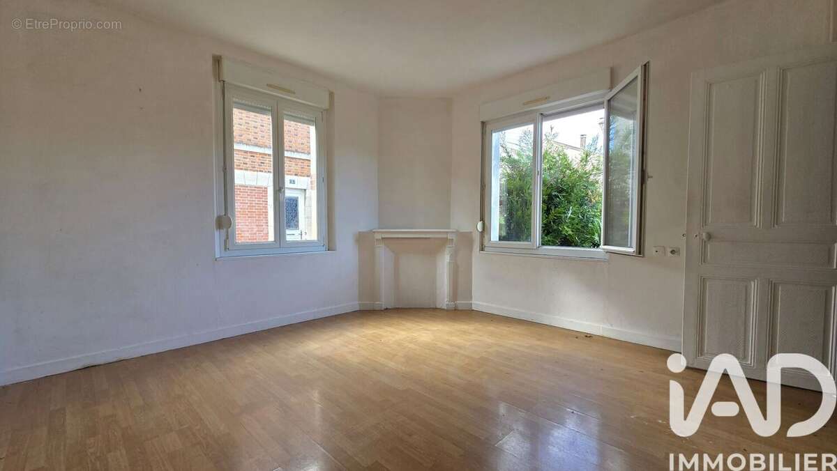 Maison 97 m² à Suippes  - photo 7