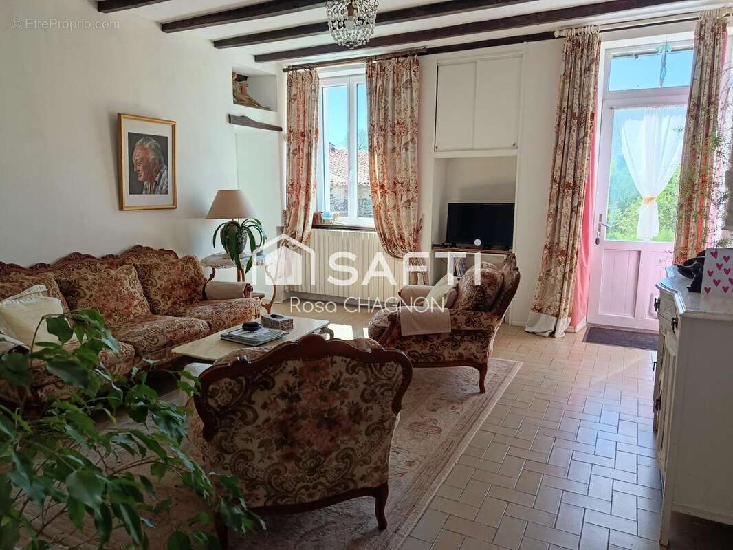 Photo 2 - Maison à SAINT-PIERRE-DU-CHEMIN