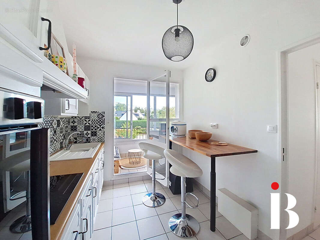 À vendre : Appartement de type 3 entièrement rénové ! - photo 3