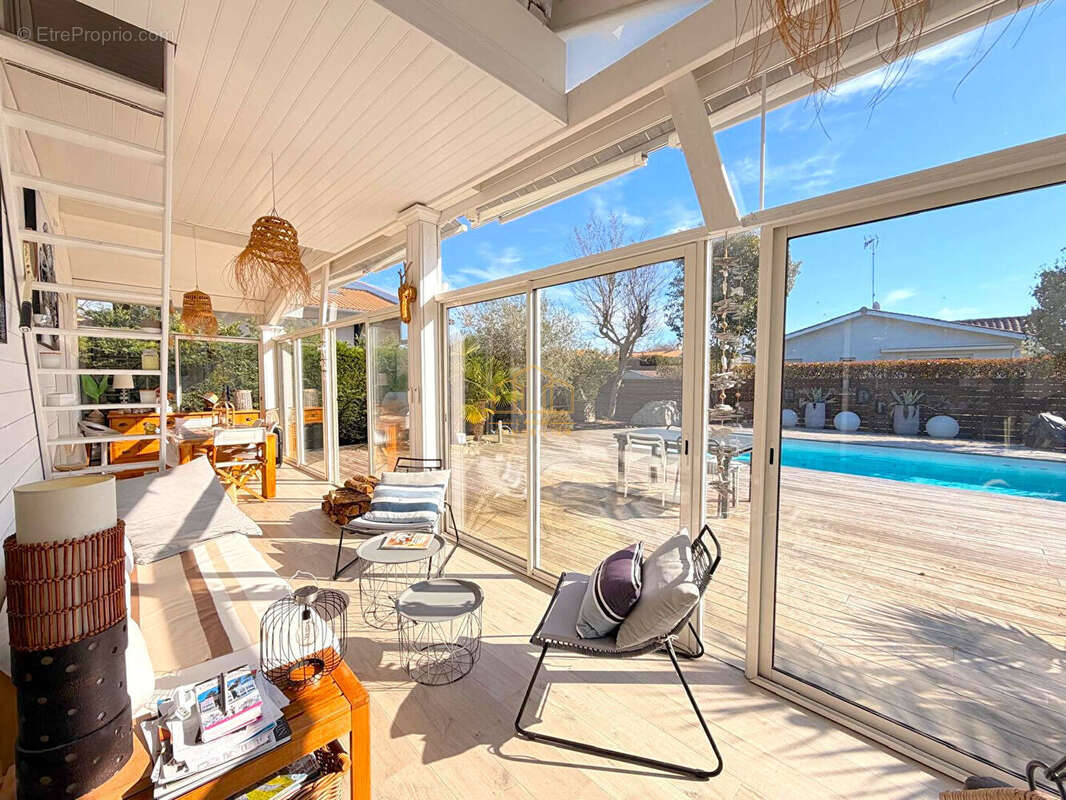 Maison à GUJAN-MESTRAS