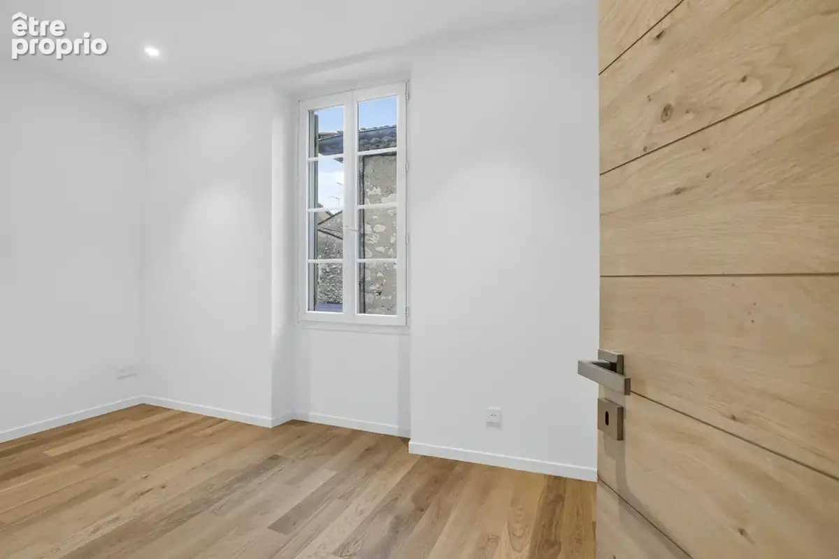 Charmant appartement rénové de 3p avec balcon au cœur de valbonne village - photo 6