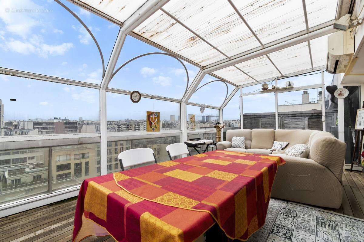 Appartement à PARIS-12E