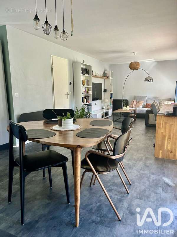 Maison 91 m² à Crezancy  - photo 3