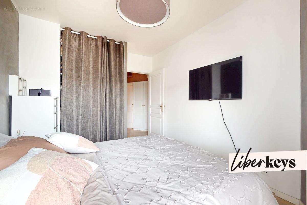 Appartement à COLOMBES