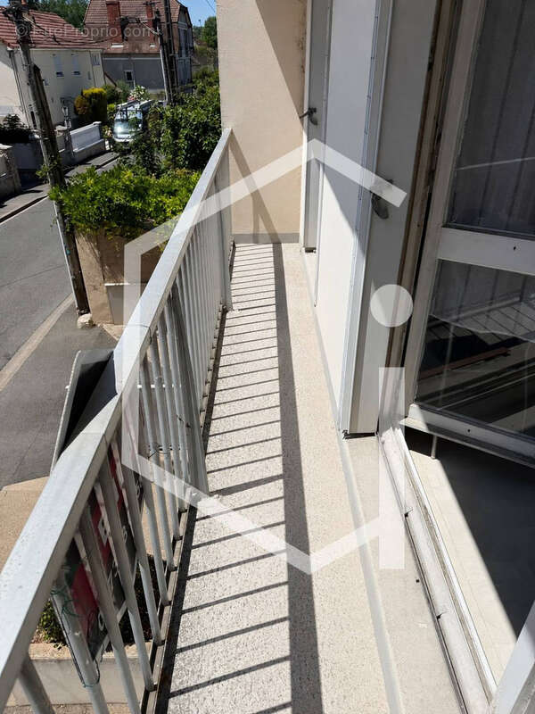 Appartement à COSNE-COURS-SUR-LOIRE