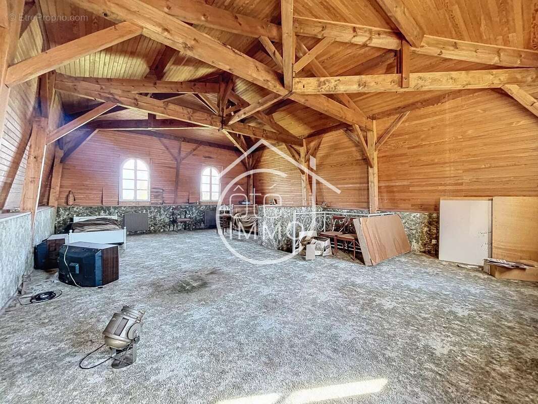 Maison à SAINT-EMILION