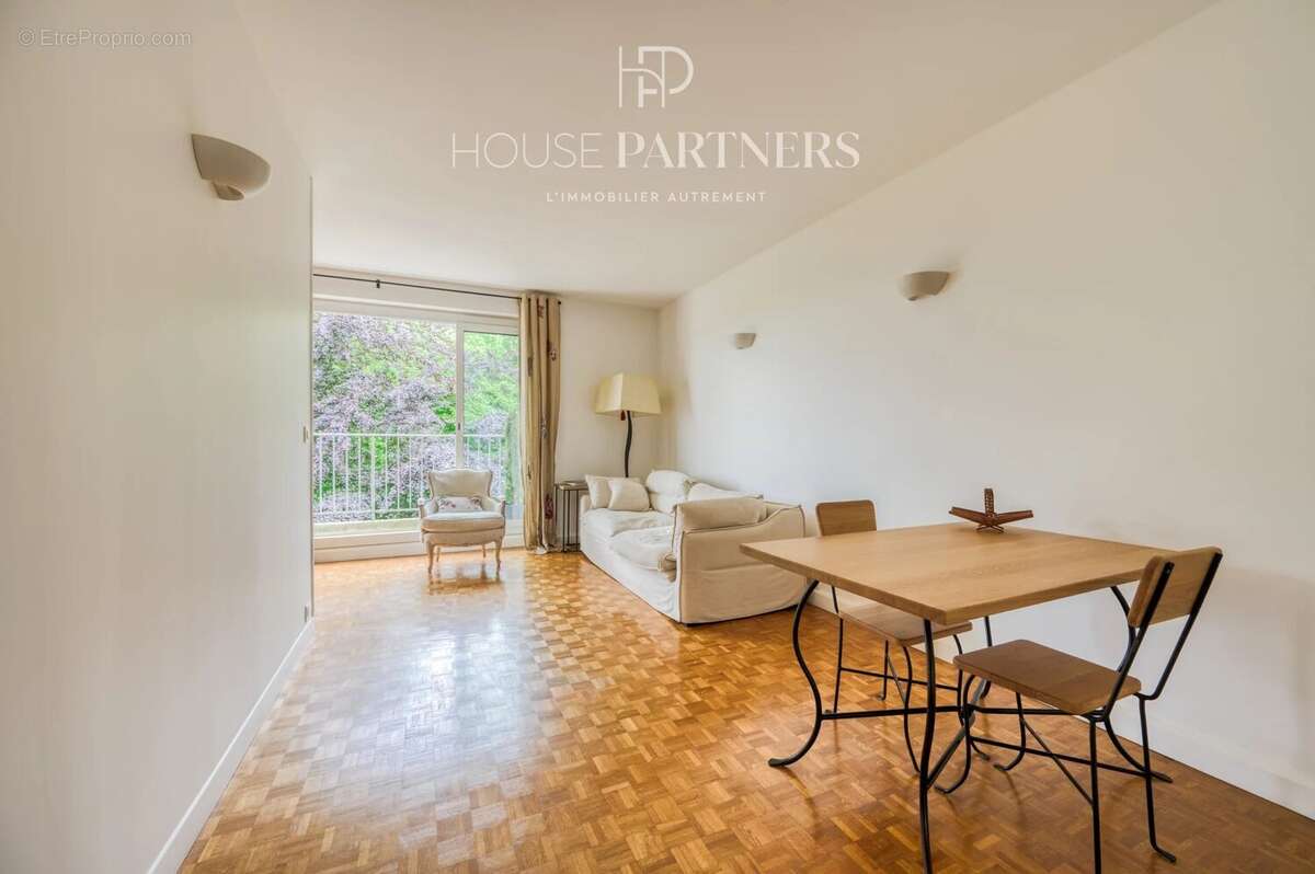 Appartement à SAINT-GERMAIN-EN-LAYE