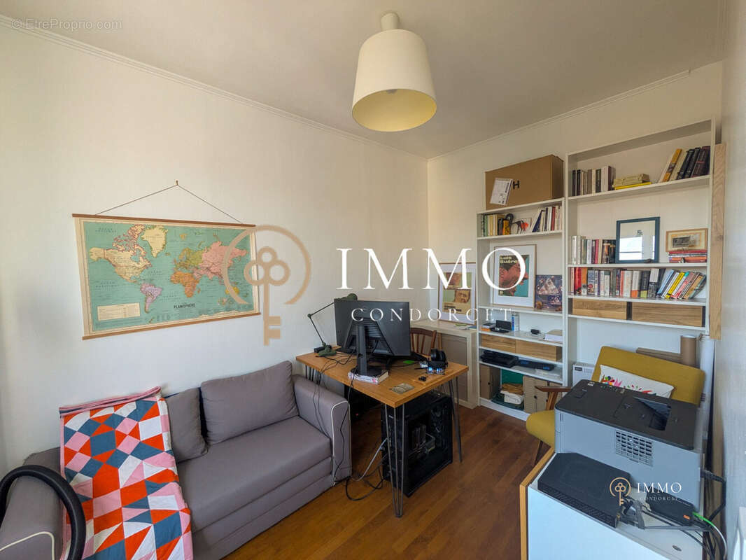 Appartement à BOURG-LA-REINE