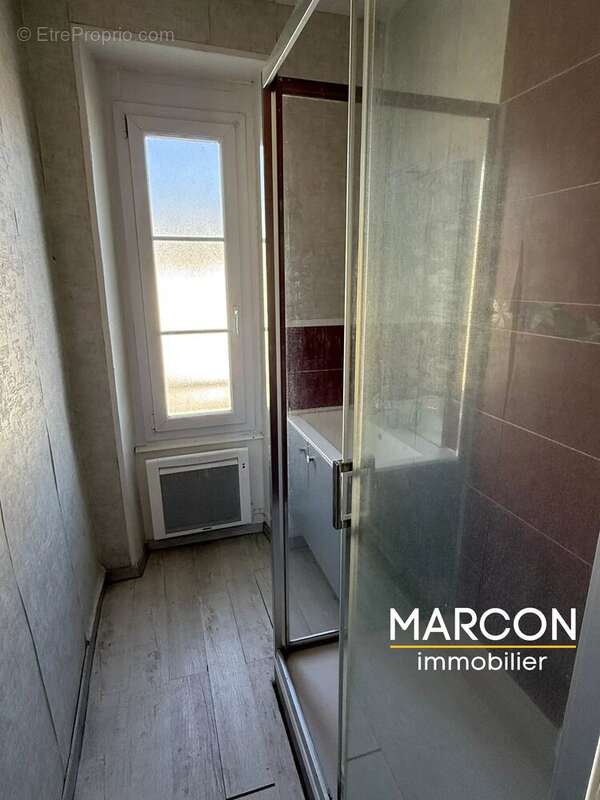 Maison à SAINTE-FEYRE