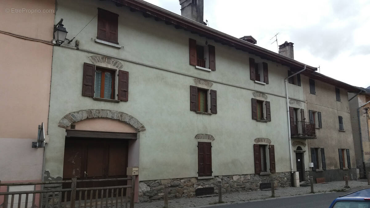 Maison à AUSSOIS