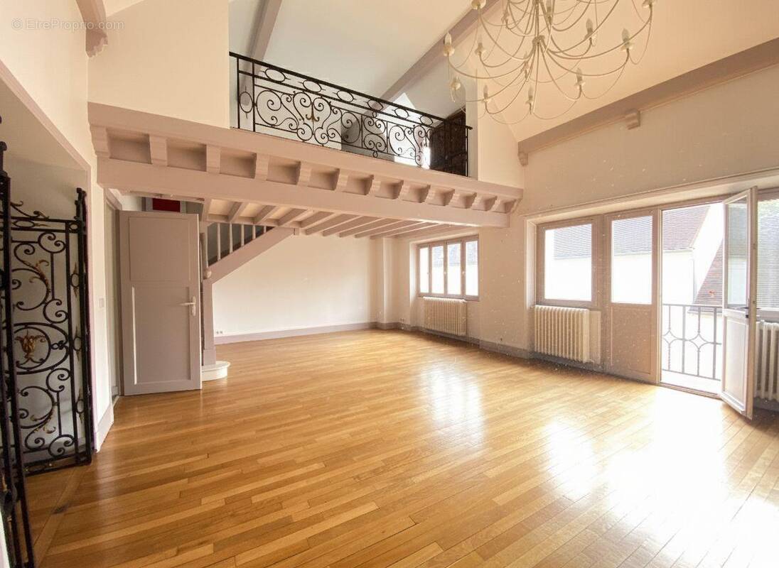 Photo 1 - Appartement à FONTAINEBLEAU